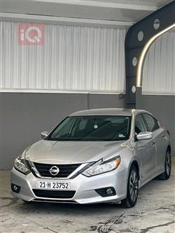 نيسان ألتيما